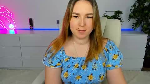 sofii_darling online show from February 6, 6:11 pm