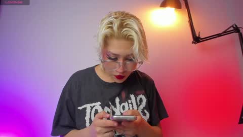 Snapshot of sofii_uwu_ chatting on January 26, 6:16 pm Sofii  online show from January 26, 6:16 pm