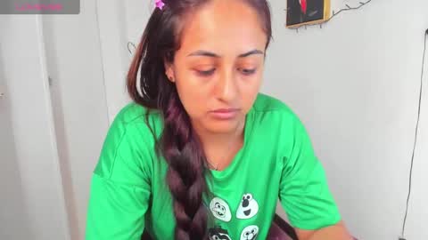 sofiia rodriguez online show from February 18, 6:06 pm