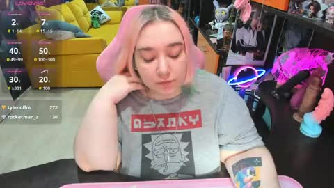 Sofie online show from June 3, 4:24 am