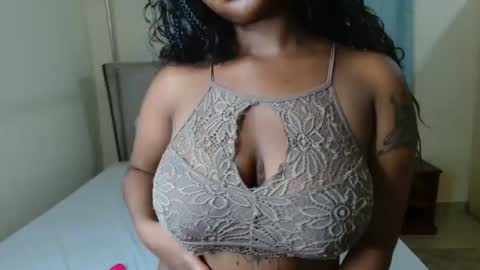 softlysinful online show from September 17, 10:19 pm