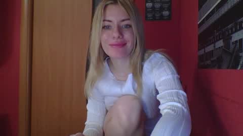 softy_aura online show from April 18, 7:07 pm