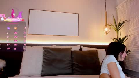 Sol Avelar online show from December 15, 3:45 am