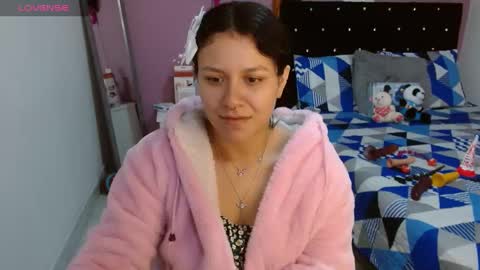 sonialatin69 online show from March 7, 2:23 pm