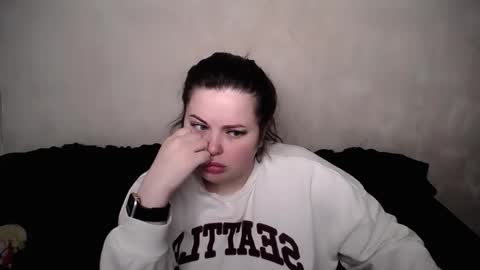 sophia__olsen online show from March 24, 6:41 am