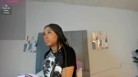 sophia_ebony___ online show from November 18, 12:39 pm