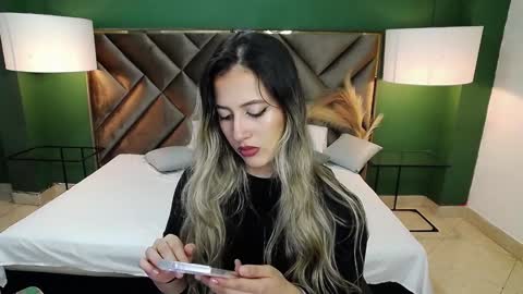 Sofia online show from February 5, 2:16 pm