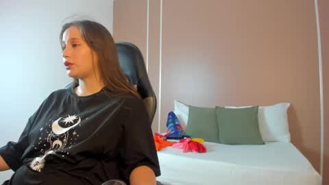 S O P H I A online show from September 16, 7:00 pm