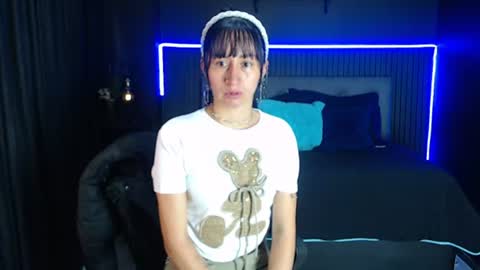 S O P H I A  online show from June 22, 1:19 pm