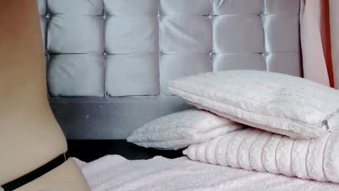 SophiaLee online show from April 10, 1:11 am