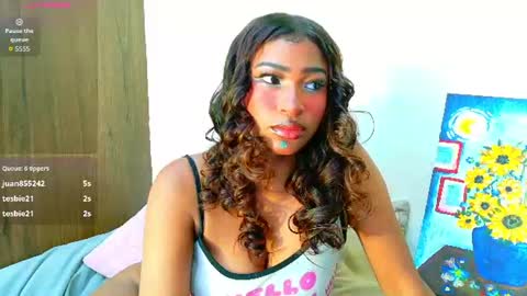 Sophie online show from August 1, 4:47 am