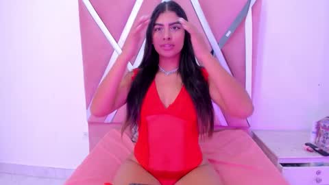 Sophia Salazar online show from December 17, 7:40 pm