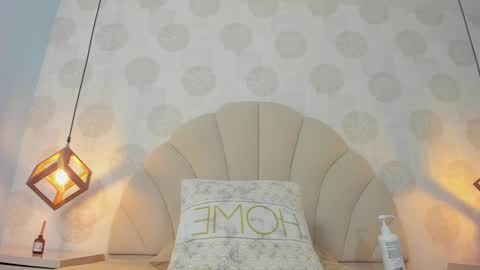 S O P H I A  online show from October 1, 12:54 pm