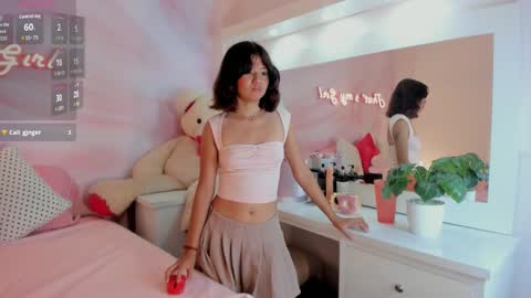 Sophie Smitt  online show from November 25, 2:03 am