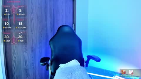 Sophie  online show from July 19, 6:37 am