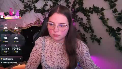 sophieedreams online show from October 11, 1:36 pm