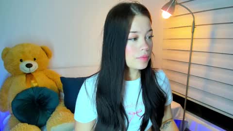 Sophie online show from February 12, 2:03 am