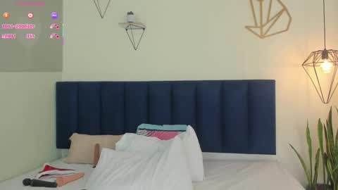 sophieturner_mg online show from December 19, 7:50 pm