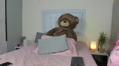 Sofia  online show from October 3, 1:22 am