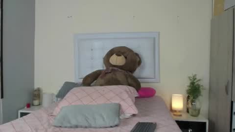 Sofia  online show from October 4, 1:22 am