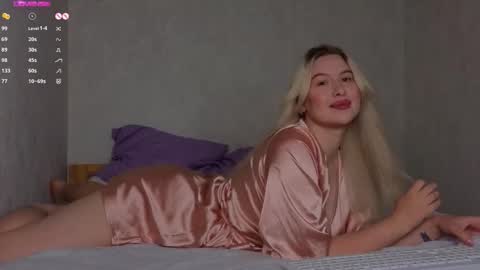 soulmeinme online show from September 21, 7:34 pm