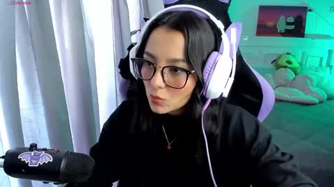 Lili online show from January 14, 6:07 pm