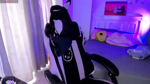 Lili online show from September 15, 9:22 pm