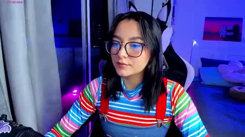 Lili online show from December 14, 2:33 am