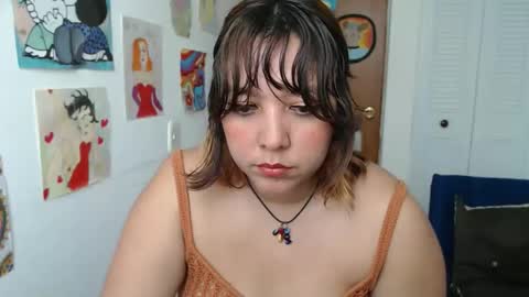 Nana Bela  online show from January 9, 5:50 pm