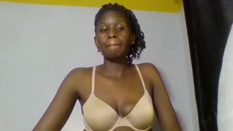 Snapshot of spiceup01 chatting on October 4, 11:53 pm spiceup01 online show from October 4, 11:53 pm