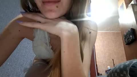 spicymila online show from March 13, 4:08 pm