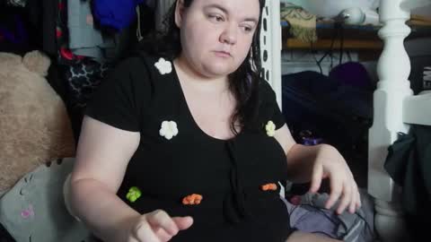 SpookyCamila  online show from December 12, 6:25 am