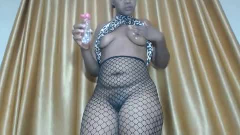 melanie online show from February 1, 3:27 am