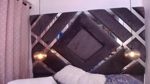 samantha online show from March 4, 7:22 pm