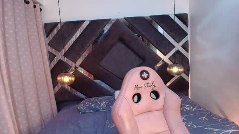 samantha online show from February 15, 7:17 pm