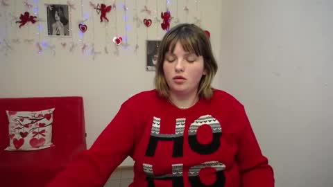 Stacey online show from February 5, 8:17 am