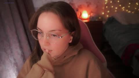 Alice online show from January 11, 9:42 pm