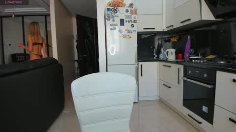 StasyQ555 online show from February 25, 6:14 am