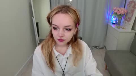 MONICA online show from September 26, 1:53 pm