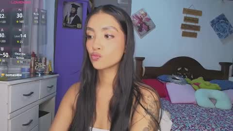 Im MiaIts my first day here  online show from November 19, 12:32 am