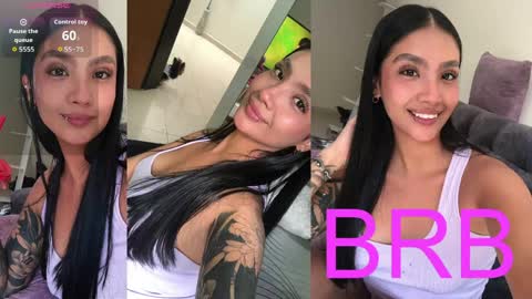 Im MiaIts my first day here  online show from April 9, 8:36 pm