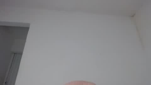 stefany online show from March 3, 5:46 am