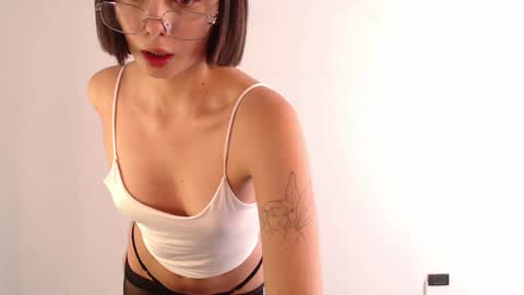 Stef online show from December 4, 6:17 pm