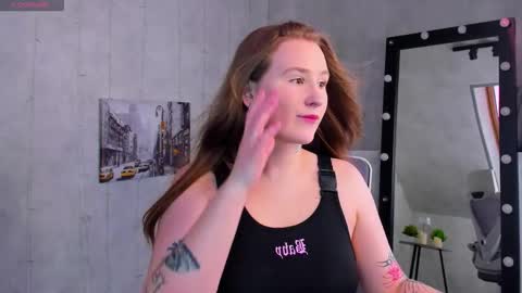 Stella online show from February 2, 9:52 am