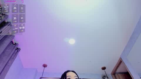 Snapshot of stephania_diamond chatting on September 9, 2:33 am         online show from September 9, 2:33 am