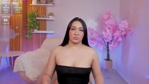 Snapshot of stephania_diamond chatting on September 16, 2:52 am         online show from September 16, 2:52 am
