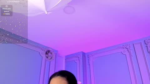 Snapshot of stephania_diamond chatting on January 9, 2:22 am         online show from January 9, 2:22 am