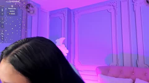 Snapshot of stephania_diamond chatting on January 24, 2:49 am         online show from January 24, 2:49 am