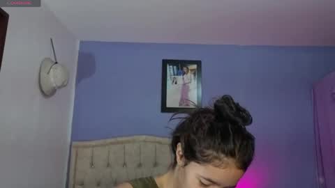 Stephania online show from June 4, 3:27 pm