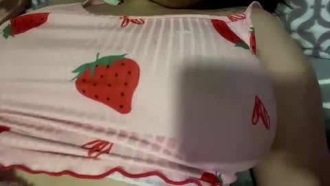 Stephanie hot99  online show from March 3, 6:20 am